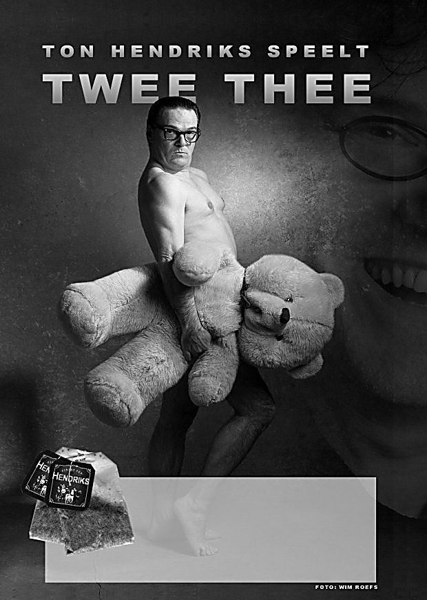 Poster van TWEE THEE, foto Wim Roefs